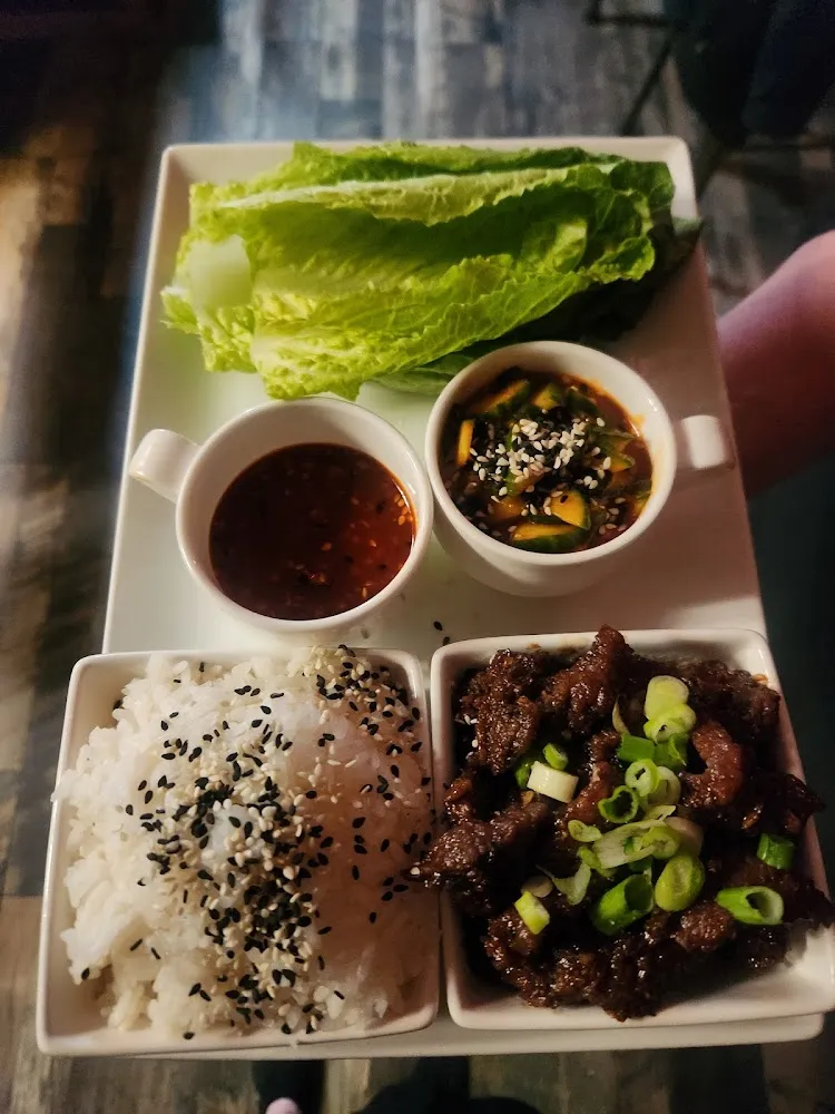 Bulgogi Lettuce Wraps