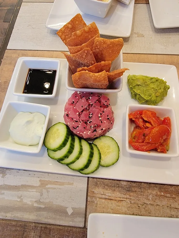 Tuna Nachos